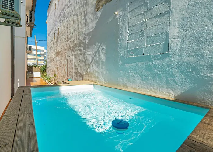 Cozy Home In Cala Ratjada With Wifi