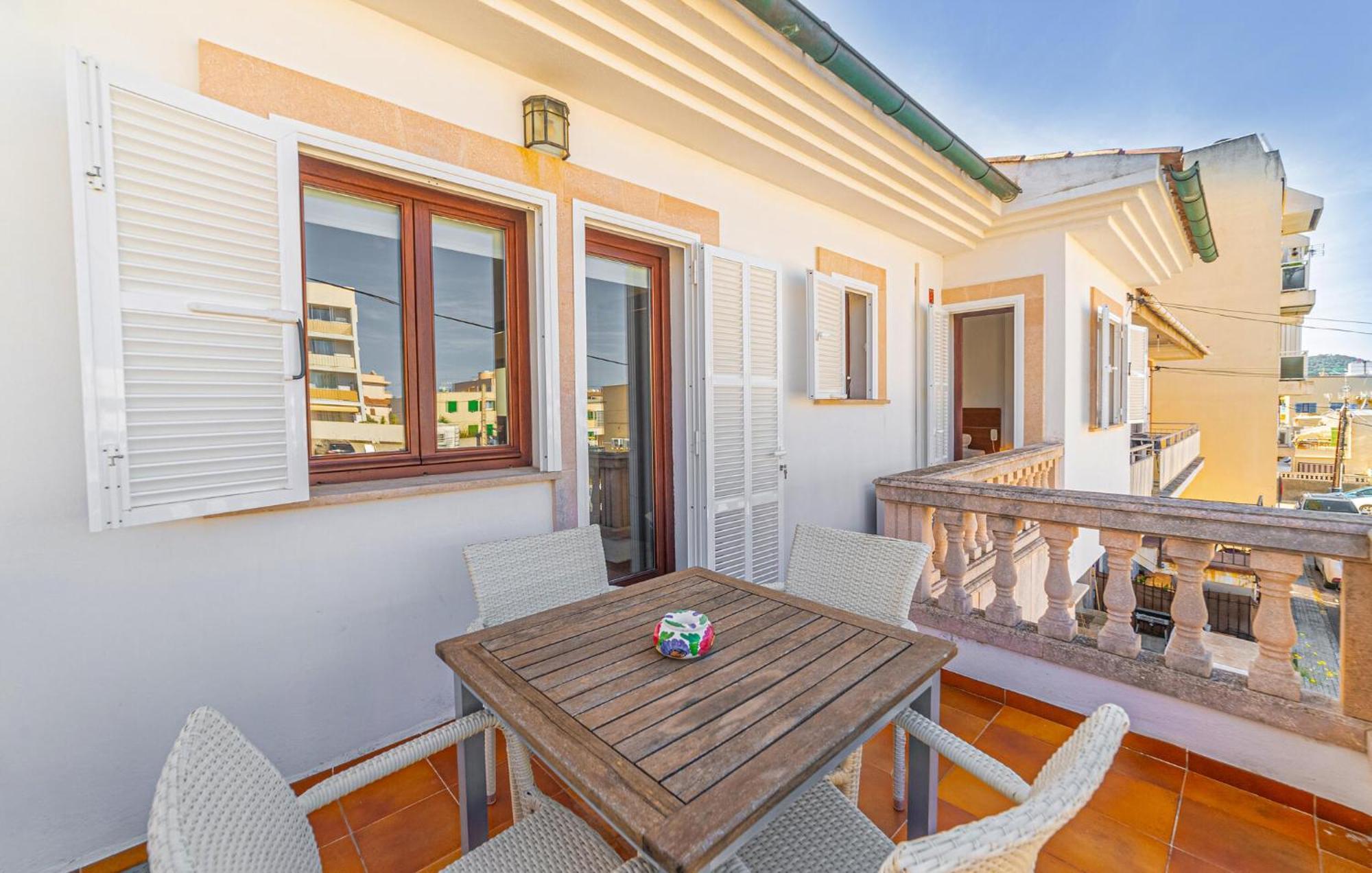Cozy In Cala Ratjada With Wifi Ferienhaus