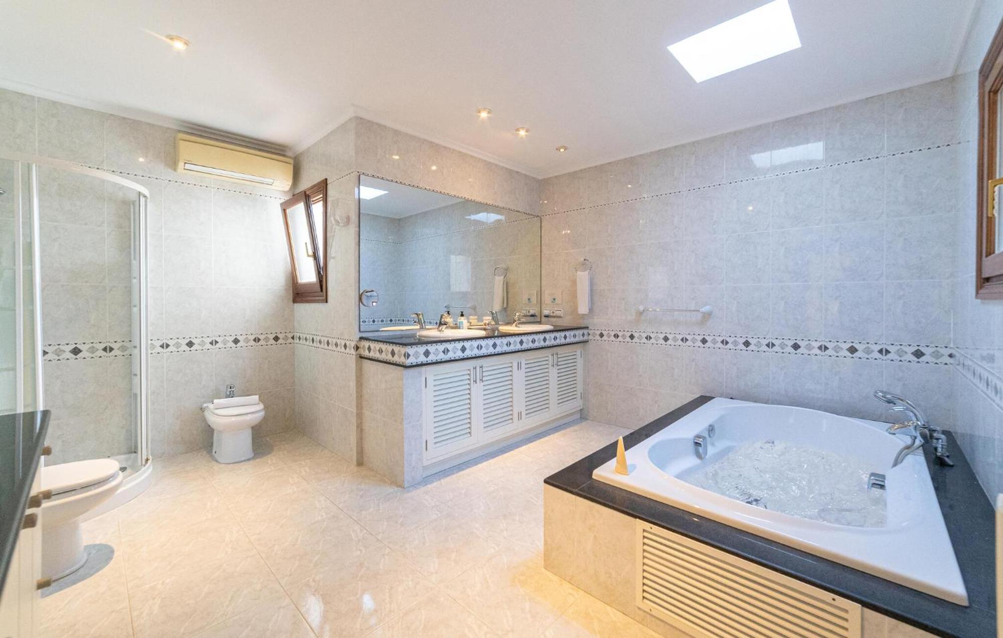 Ferienhaus Cozy In Cala Ratjada With Wifi *